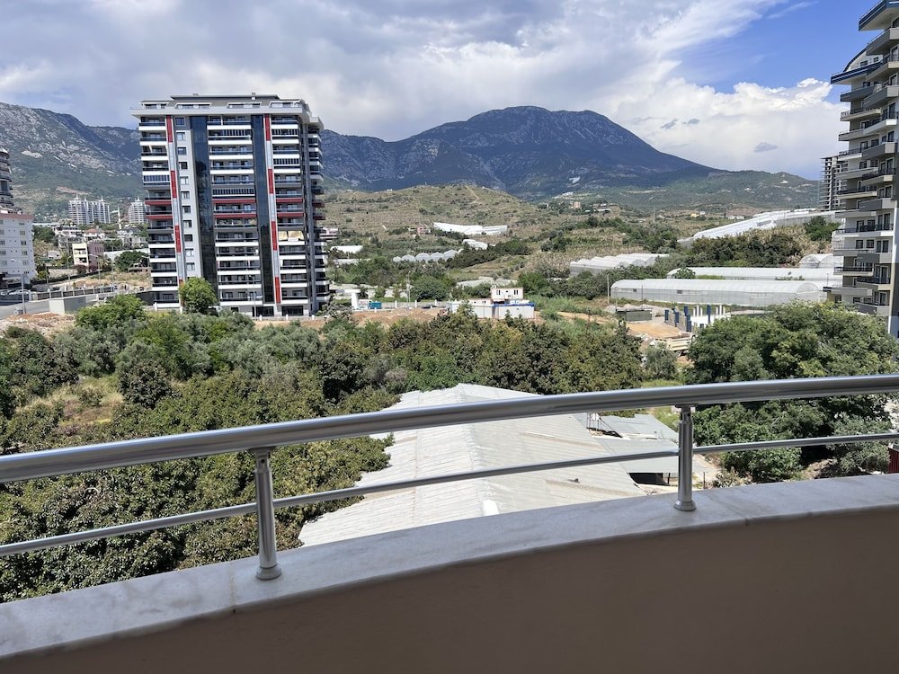 Luxury 2 Bedroom With Pool 300 Meters to the sea — фото 4