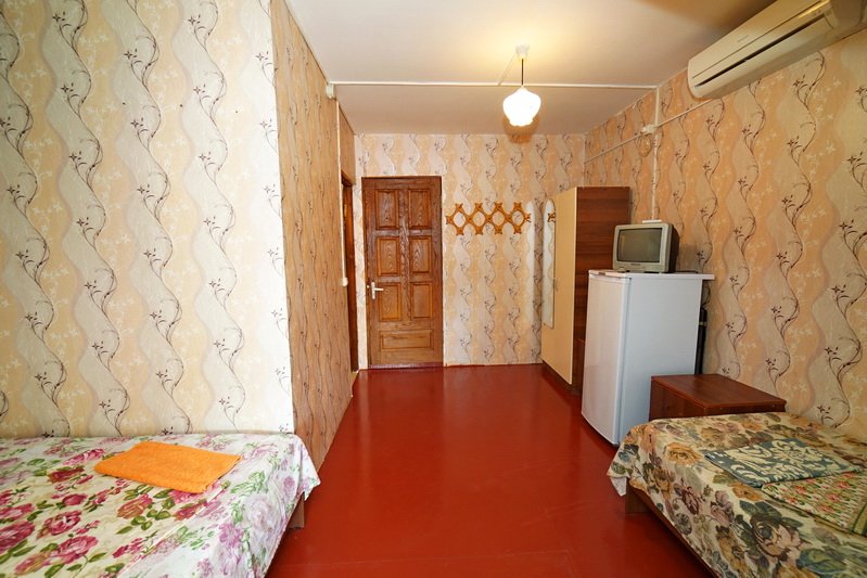 Шепси: Tower House