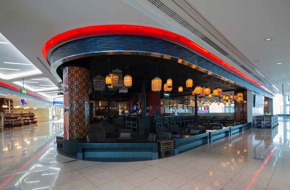 Дубай: Dubai International Hotel, Dubai Airport