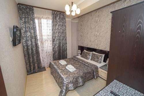 Сочи: Tulpanov Apartment