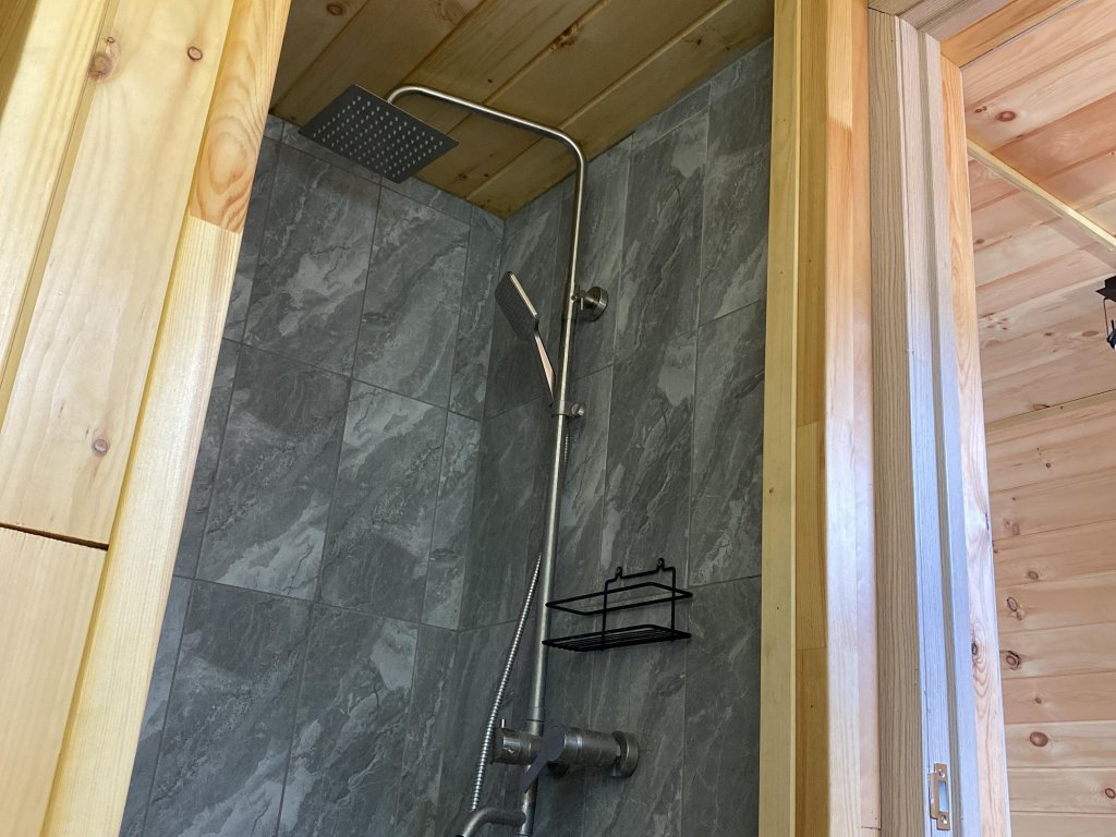 Манжерок: База отдыха Вельвет