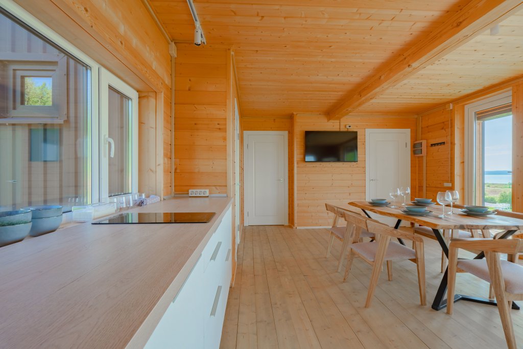 Переславль-Залесский: S Panoramnym Vidom Na Ozero Maly Guest house
