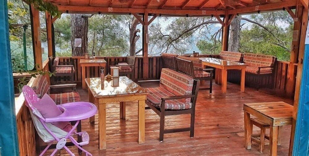 Термессос: Pleasant Flat With Balcony and Pool in Konyaalti