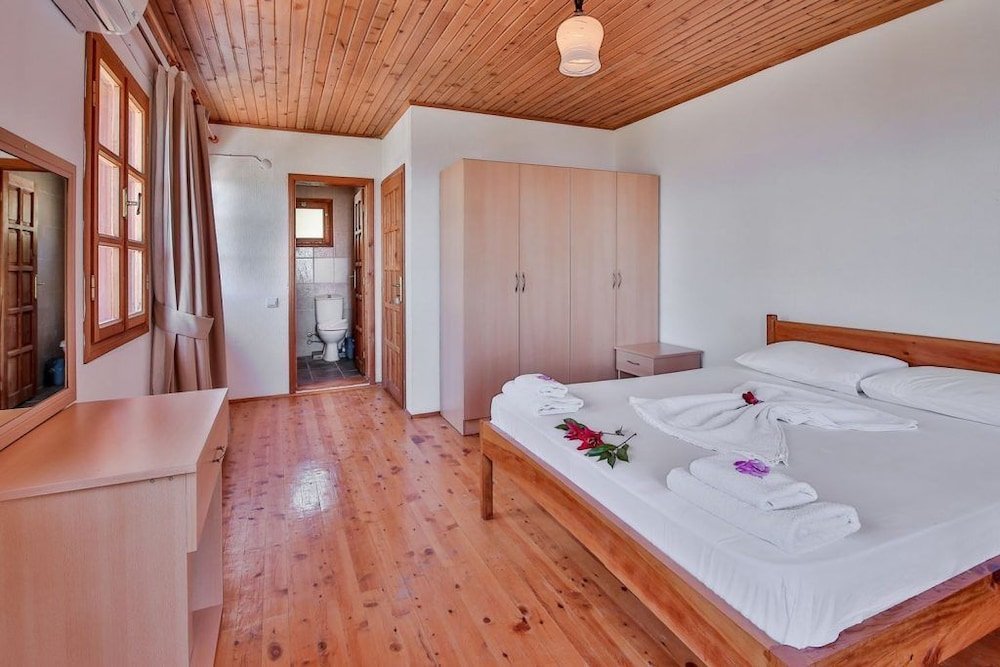 Исламлар: Villa Madera