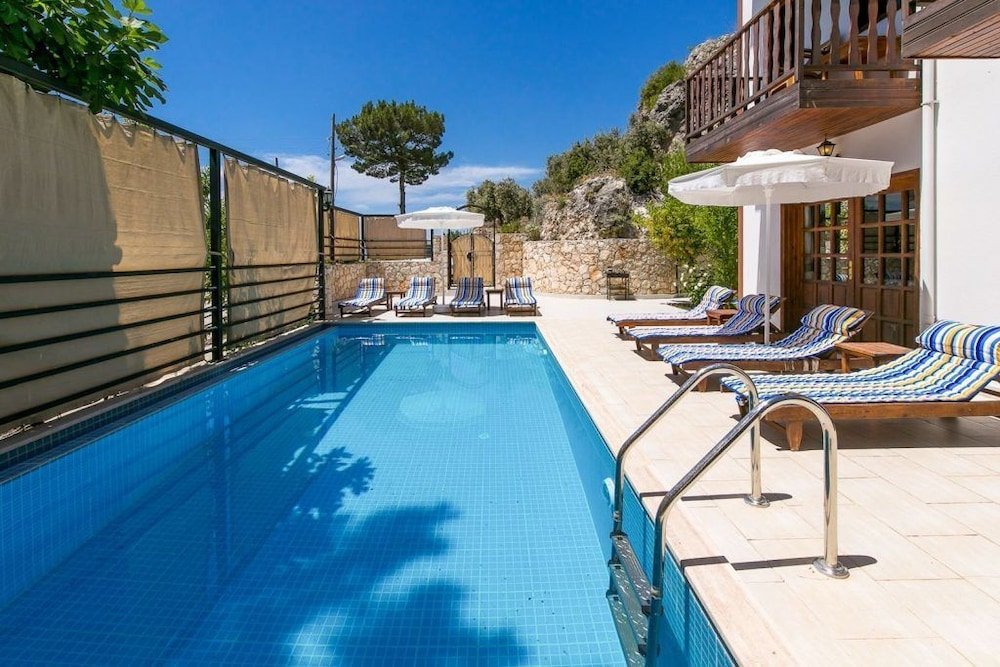 Исламлар: Villa Madera