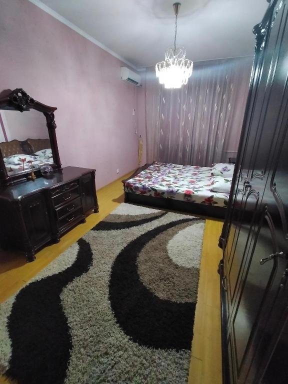 Актау: 3 Ком Квартира 15-21,Недалеко От Набережнои