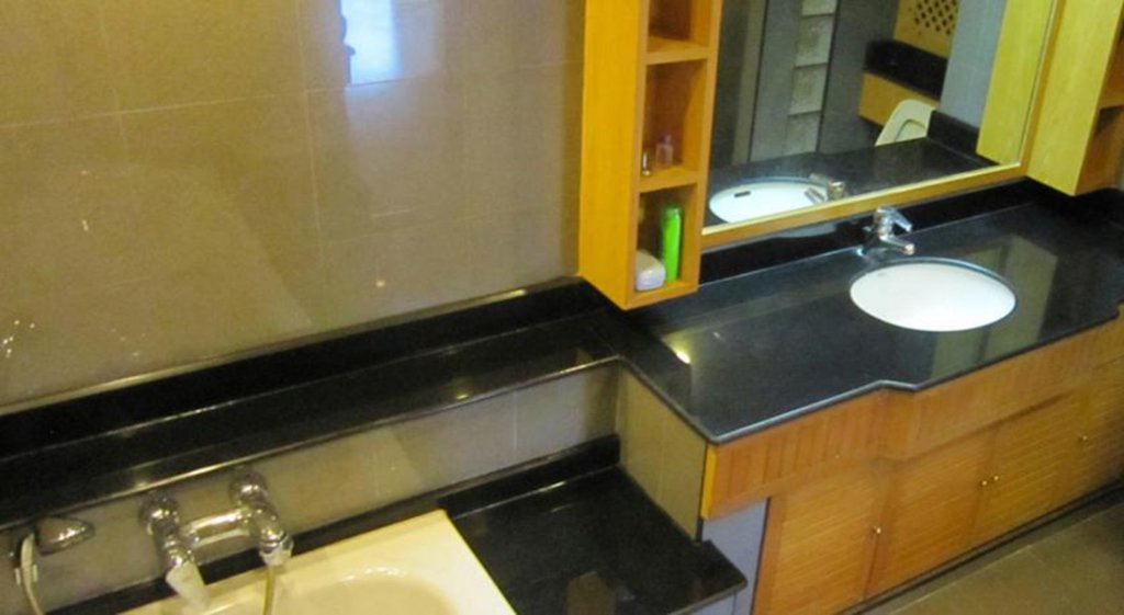 Паттайя: Vt1 Luxury Thai Style Service Apartment
