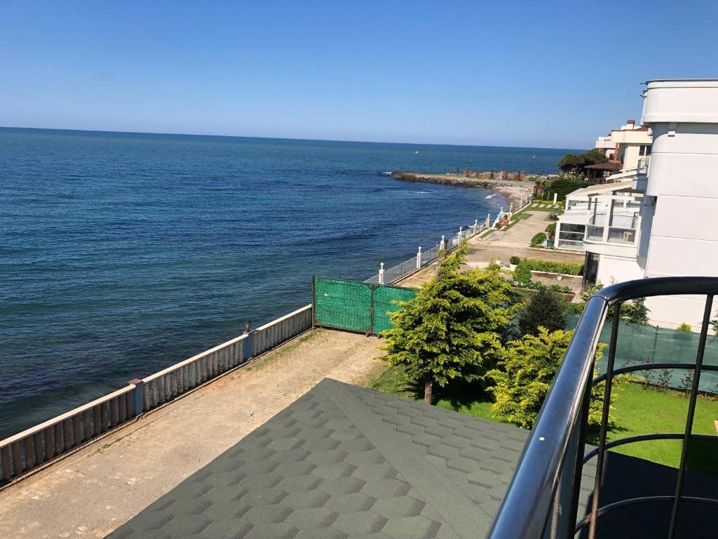 Арсин: Seyran Seaside Apartments - 2-dublex