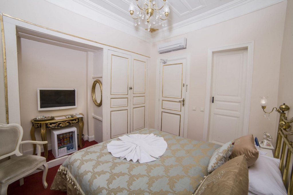 Стамбул: Отель HHK Hotel