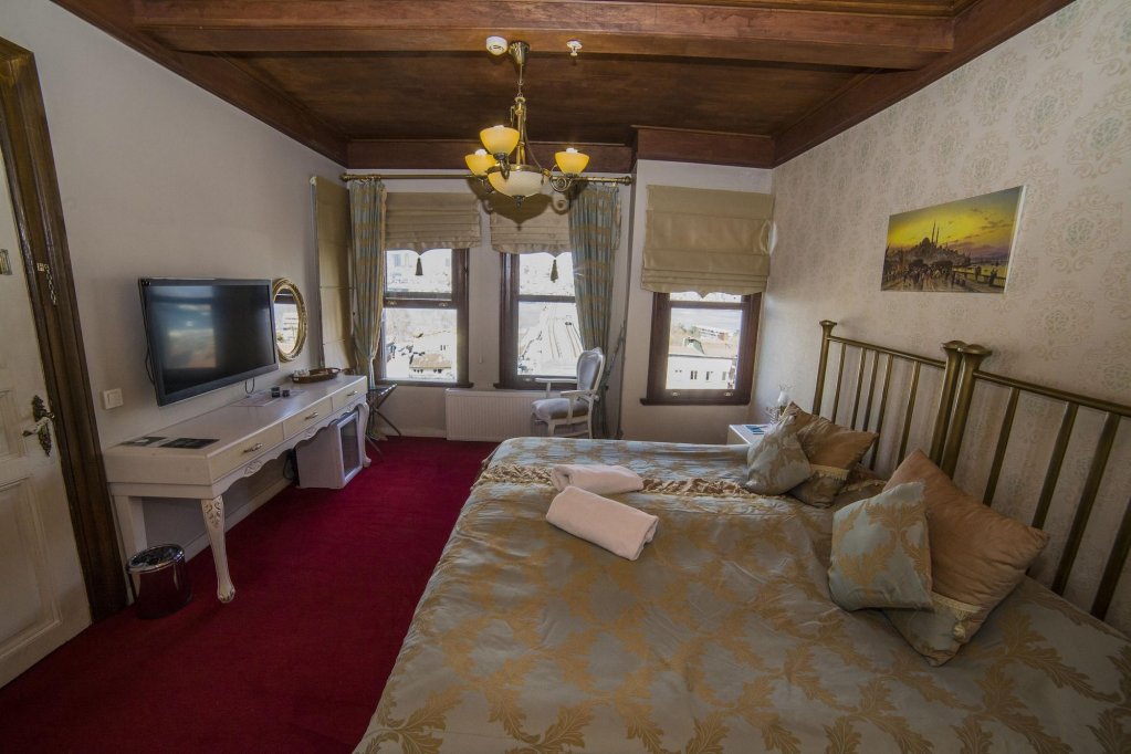 Стамбул: Отель HHK Hotel
