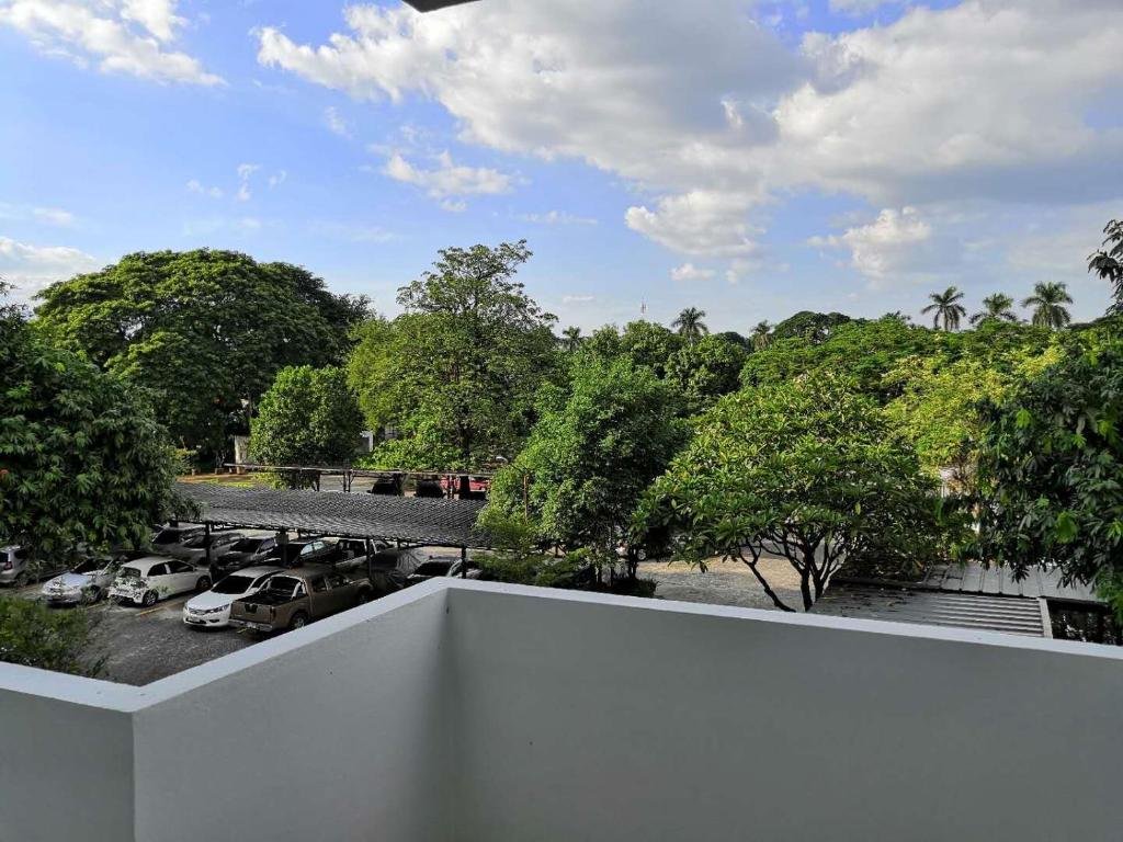 Чиангмай: Near old city,Nimman,night Bazaar swimming pool apartment 25