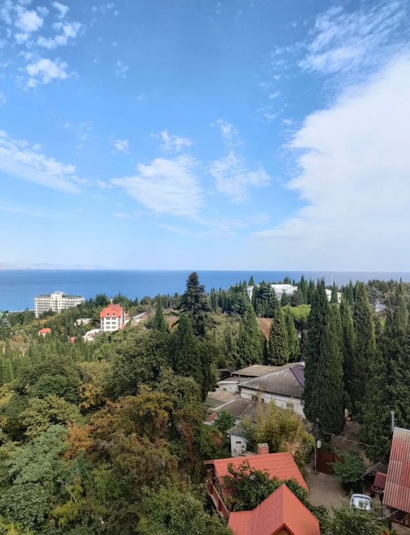 Алушта: Апартаменты в Алуште (500 метров до моря) Морская Звезда