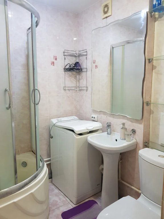 Уфа: Квартира Двухкомнатная возле Уфа-Арены