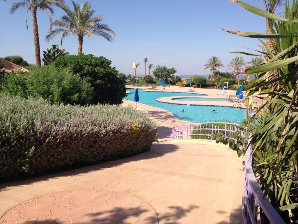 Айн-Сохна: Royal Chalet Porto Sokhna عائلات فقط