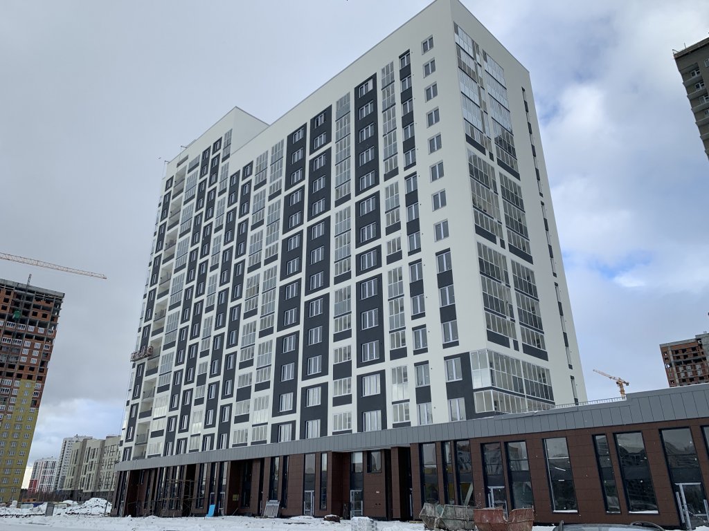 Екатеринбург: Apartments on Akademika Parina street 46/5