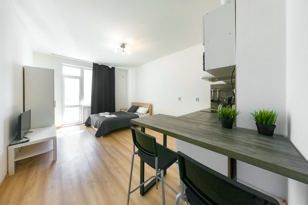 Екатеринбург: Apartments on Akademika Parina street 46/5