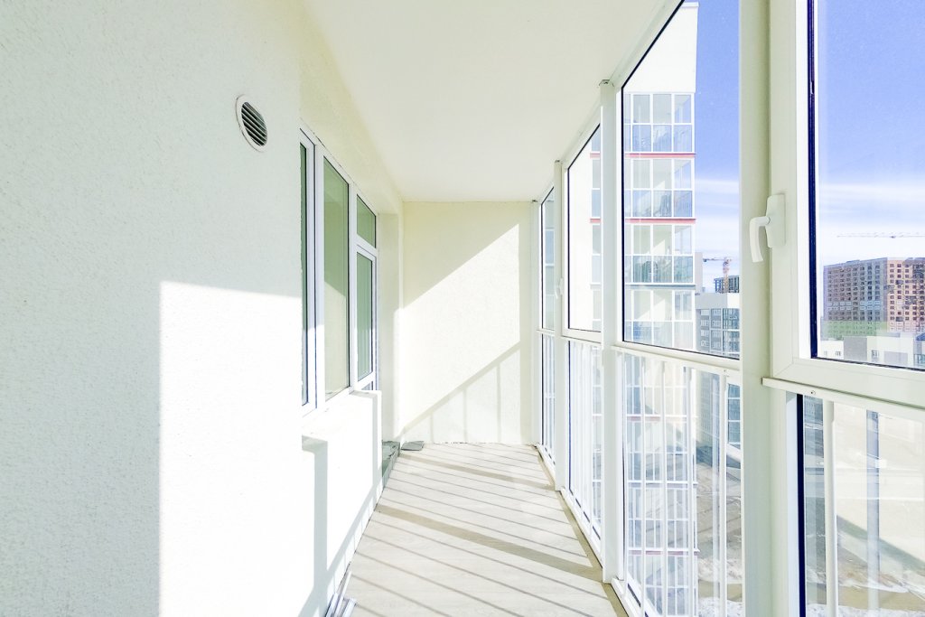 Екатеринбург: Apartments on Akademika Parina street 46/5