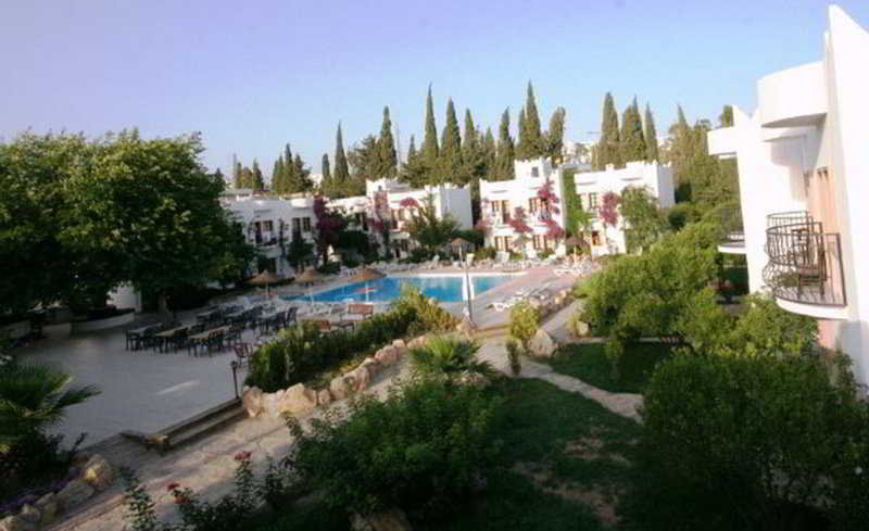 Битез: Flora Safir Hotel