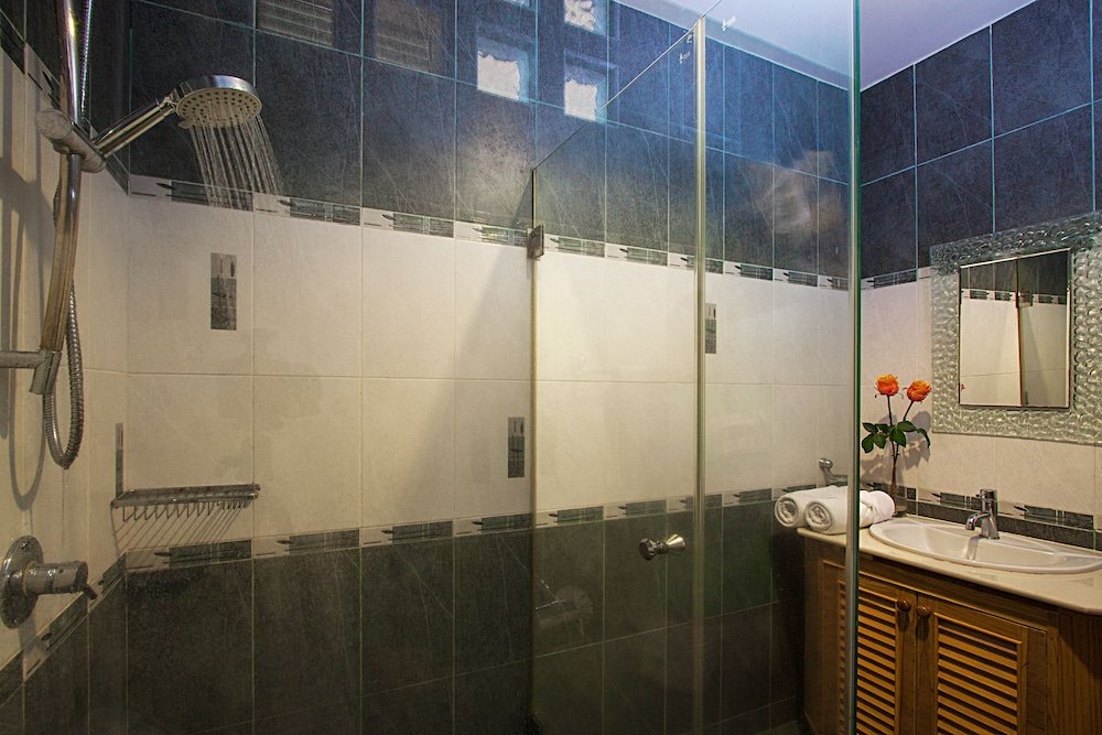 Муанг: Vara Apartment