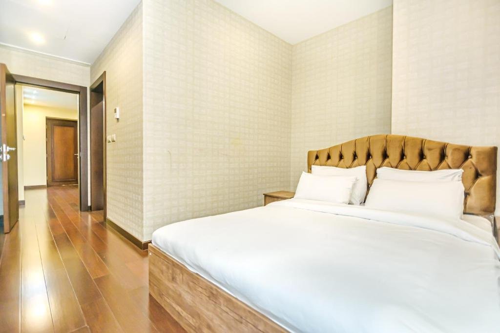 Баку: Port Baku Residance Family Room 710 A