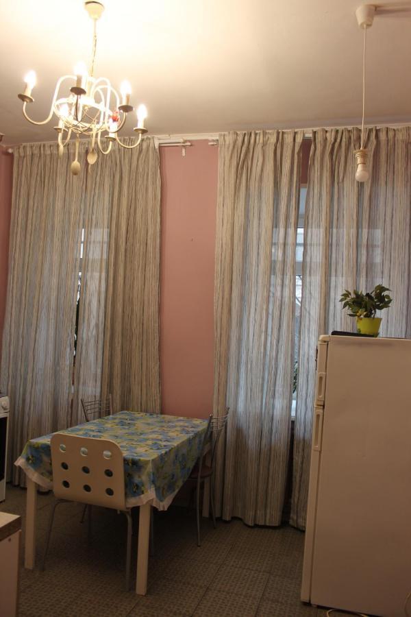 Санкт-Петербург: Old Flat on Nevsky