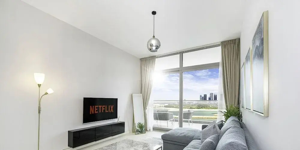 Дубай: LUX Holiday Home - Azure Residence 4