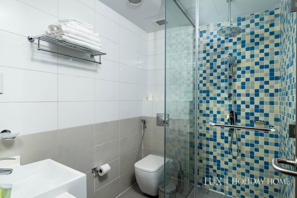 Дубай: LUX Holiday Home - Azure Residence 4