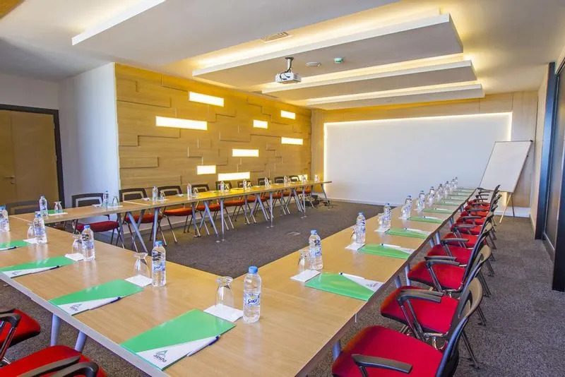 Йомра: Alesha Suite Hotel & Residence