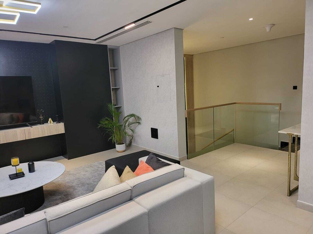 Дубай: Luxury Duplex Suite