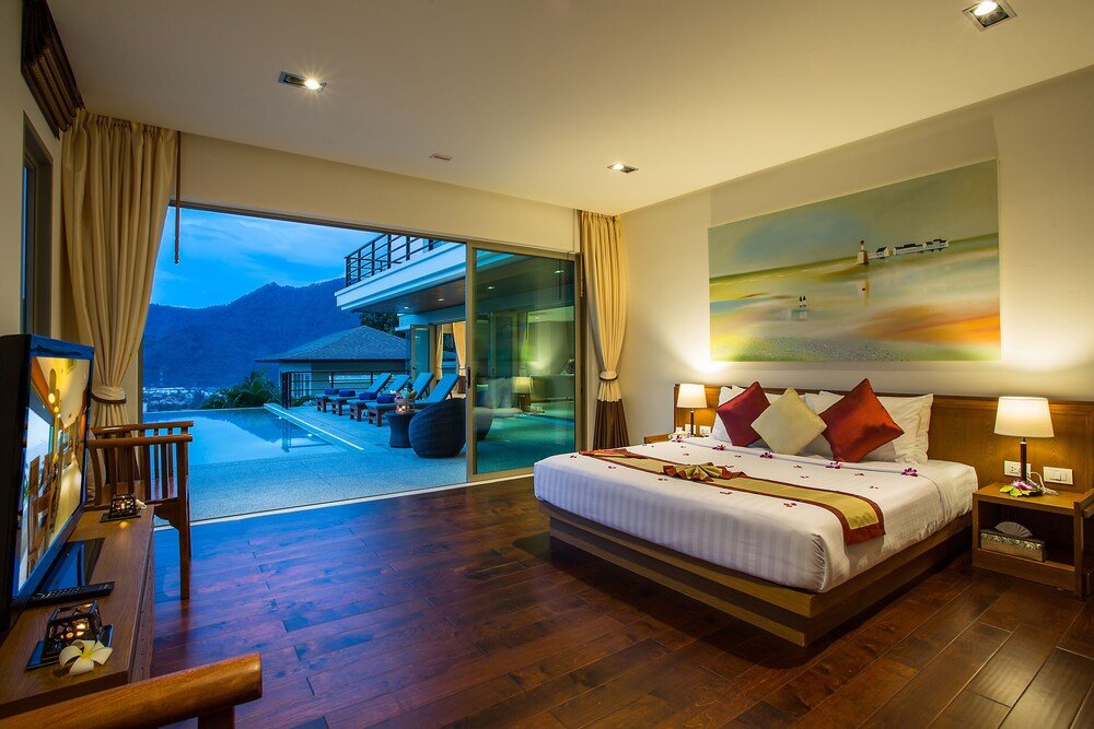 Кату: Tantawan villa 3BR