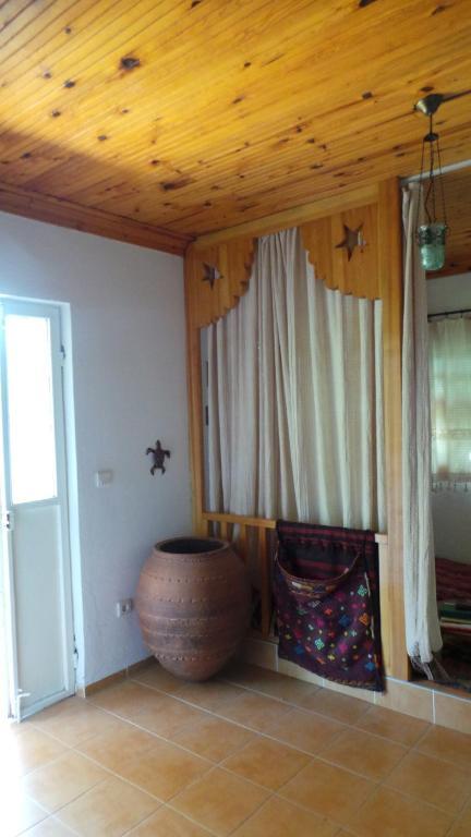 Дальян: Mulberry House