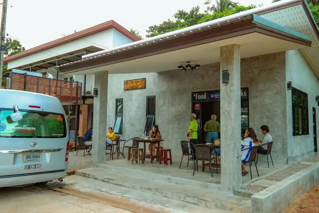 Чумпхон: Baan i Talay Chumphon บ้านไอทะเลชุมพร