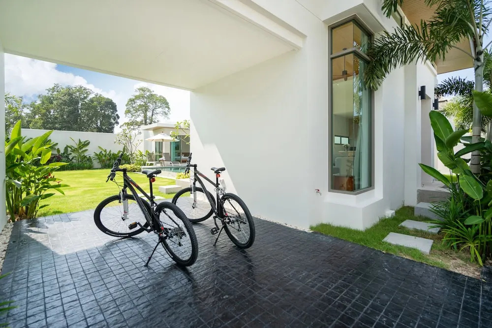 Тхаланг: Escape Villas at Shambhala Grand