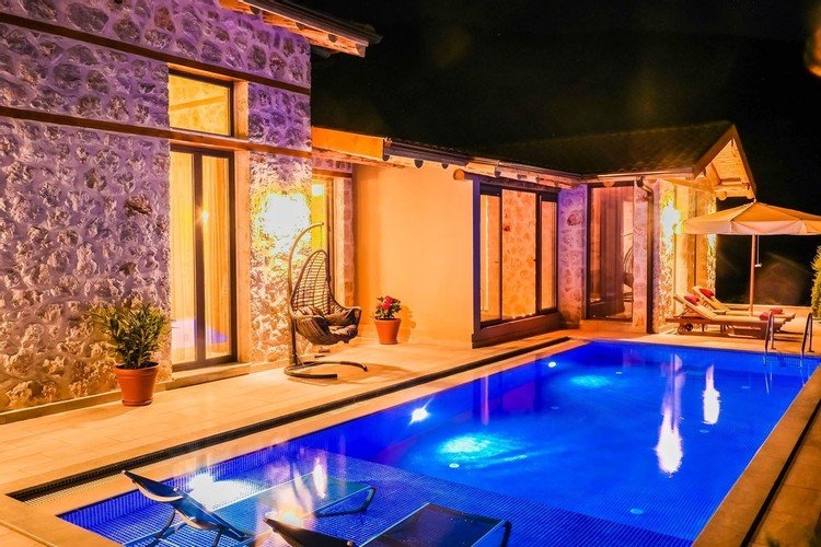 Исламлар: Villa Feronia