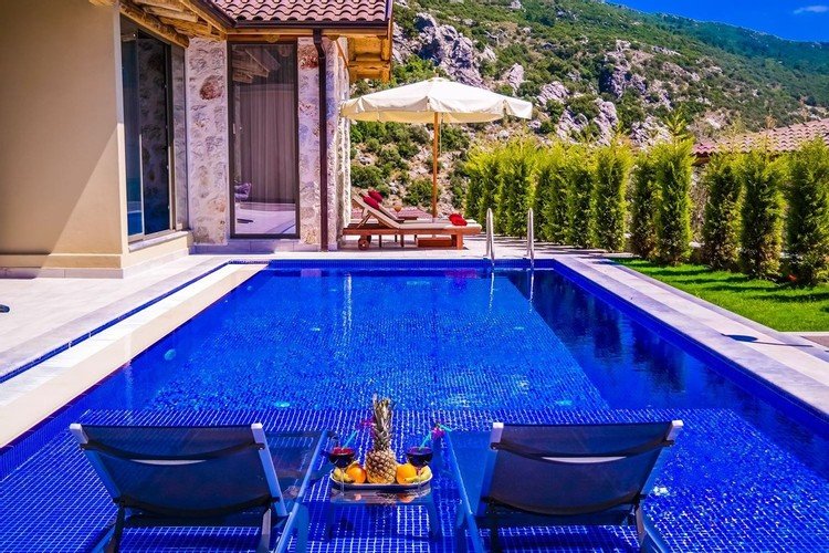 Исламлар: Villa Feronia