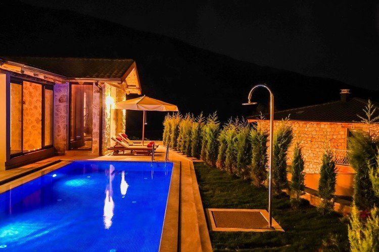 Исламлар: Villa Feronia
