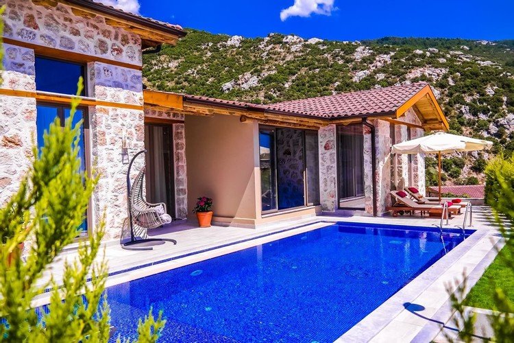 Исламлар: Villa Feronia