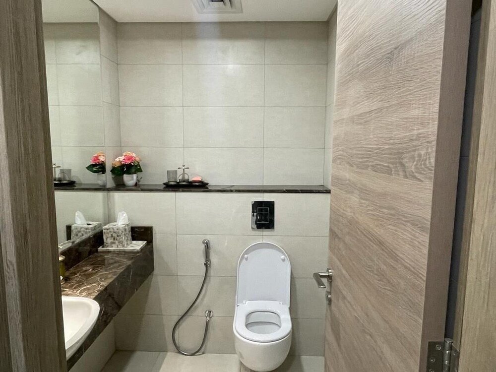 Дубай: 315 Fully furnished 1BHK Apartment