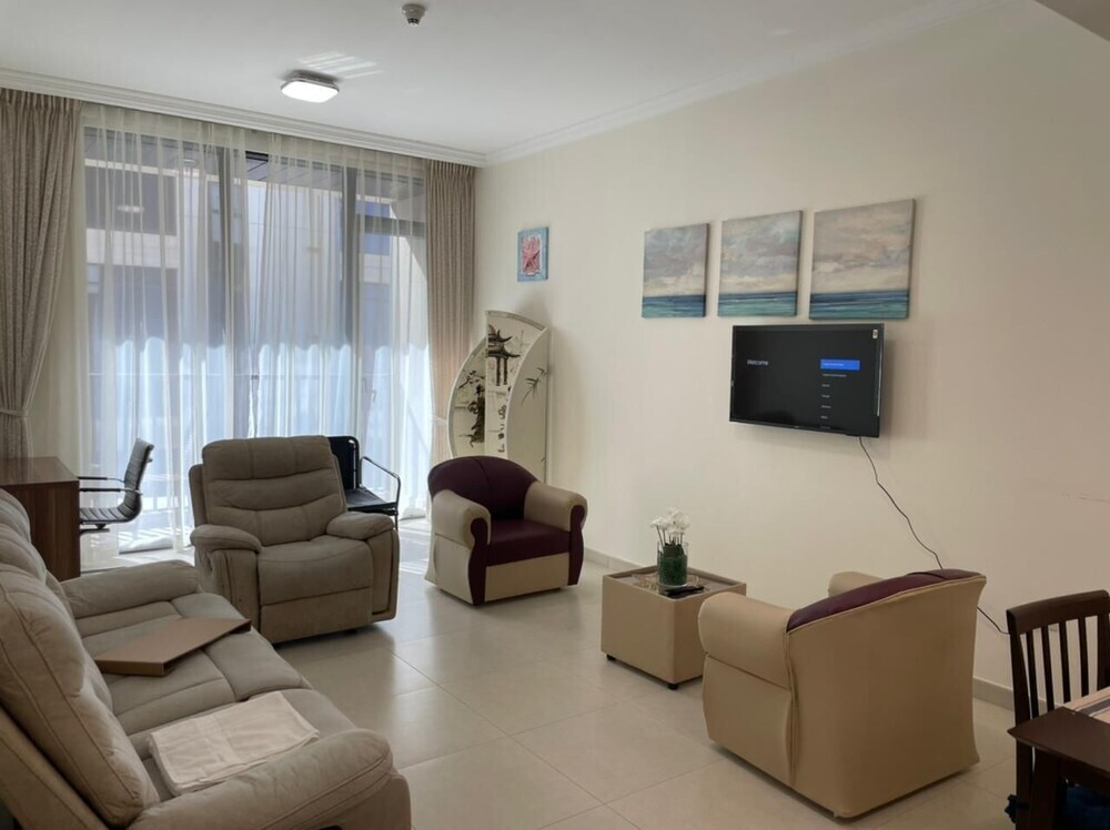 Дубай: 315 Fully furnished 1BHK Apartment