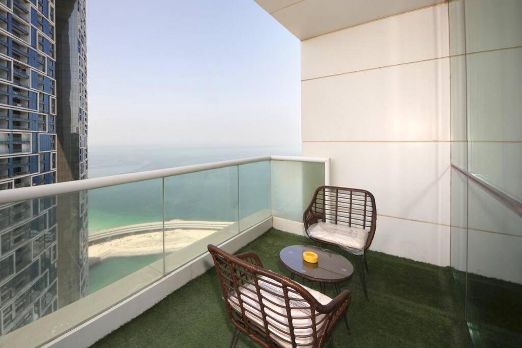 Дубай: New Arabian Al Bateen Jumeirah Beach Residence JBR