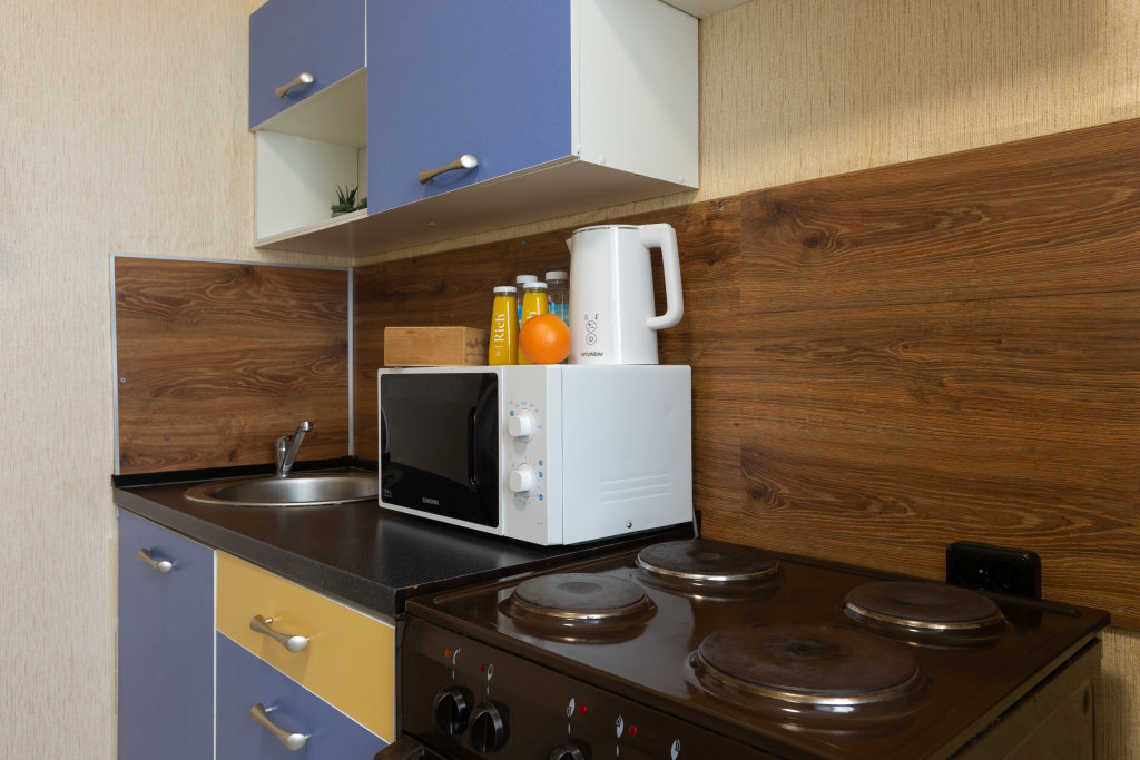 Зеленоград: Apartments Life Apartments с балконом у Ледового дворца