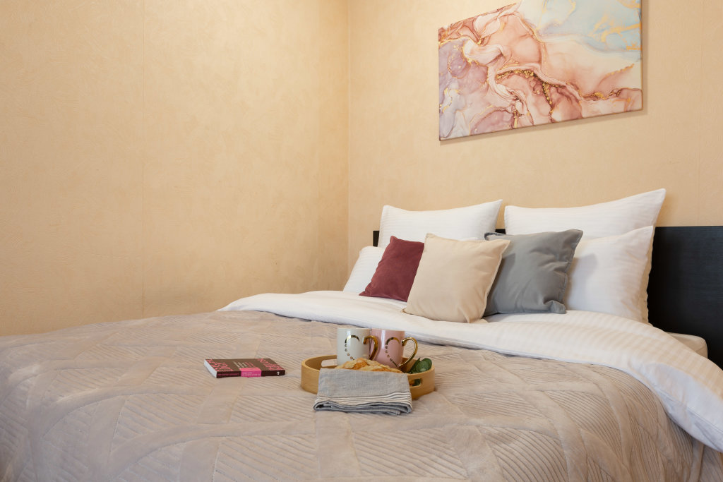 Зеленоград: Apartments Life Apartments с балконом у Ледового дворца