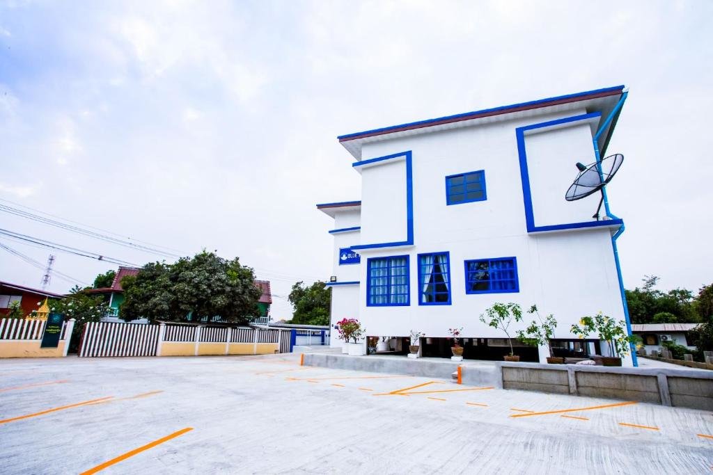Государственный заповедник Ang Thong: Blue House