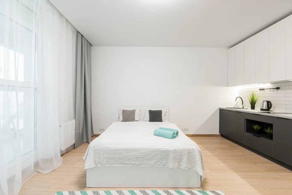 Минск: Апартаменты Apart+ Теслы 24 white