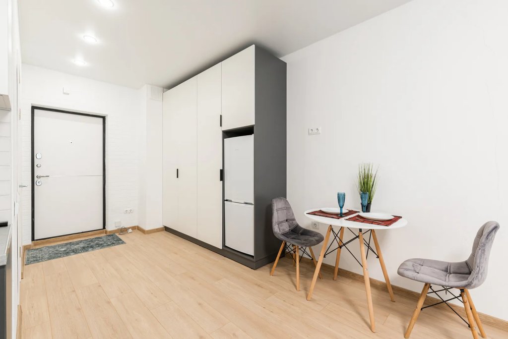 Минск: Апартаменты Apart+ Теслы 24 white