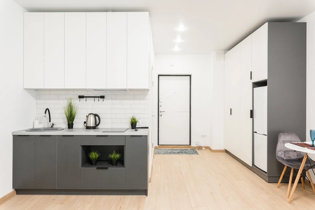 Минск: Апартаменты Apart+ Теслы 24 white