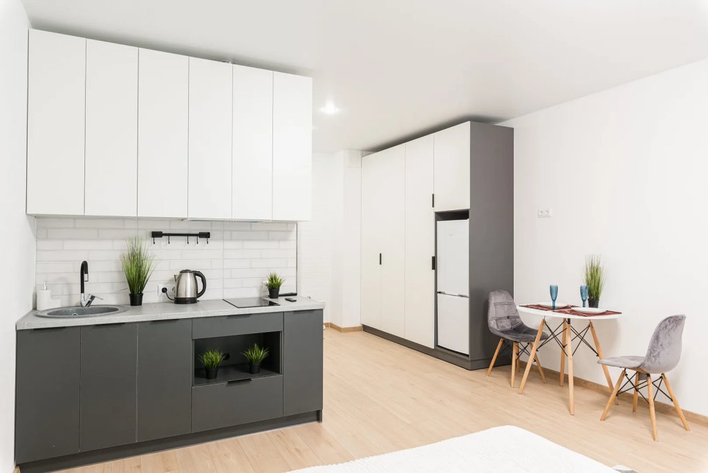 Минск: Апартаменты Apart+ Теслы 24 white