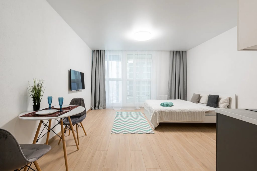 Минск: Апартаменты Apart+ Теслы 24 white
