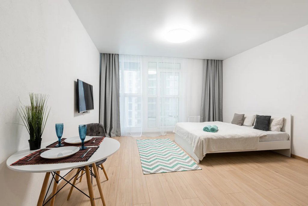 Минск: Апартаменты Apart+ Теслы 24 white