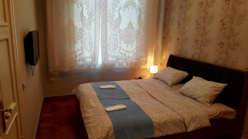 Баку: NİZAMİ STREET Center apartment